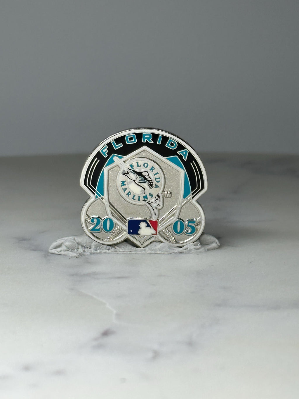 Limited Edition Florida Marlins Enamel Pin 112 of 300: Silver Tone - 2005 MLB Accessory