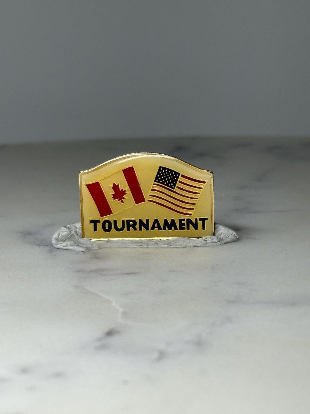 Vintage Canada USA Flags Pin: Gold Tone Enamel - Tournament Accessory