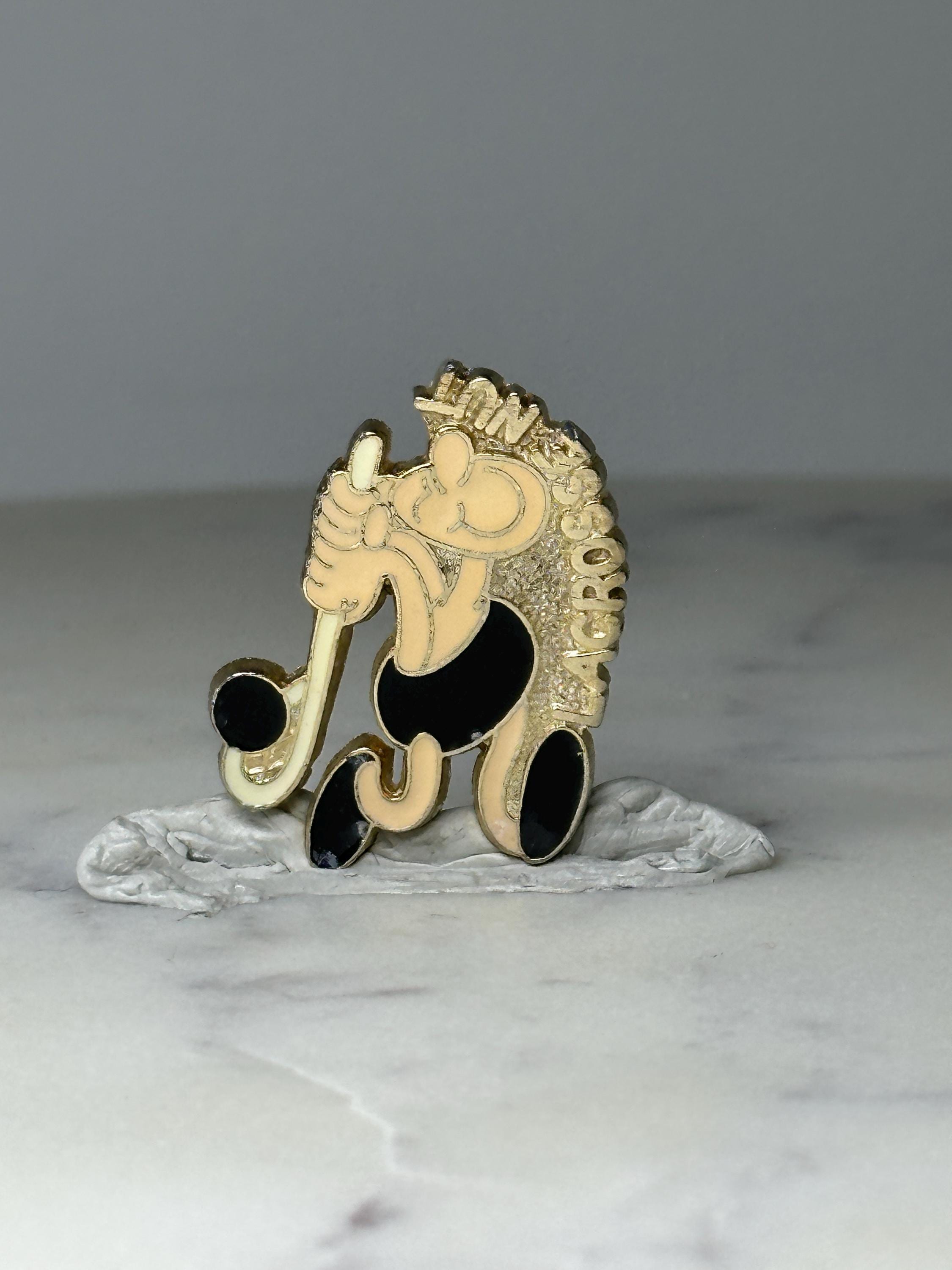 Vintage Lacrosse Nut Cartoon Player Pin: Fun Character - Lacrosse Collectable