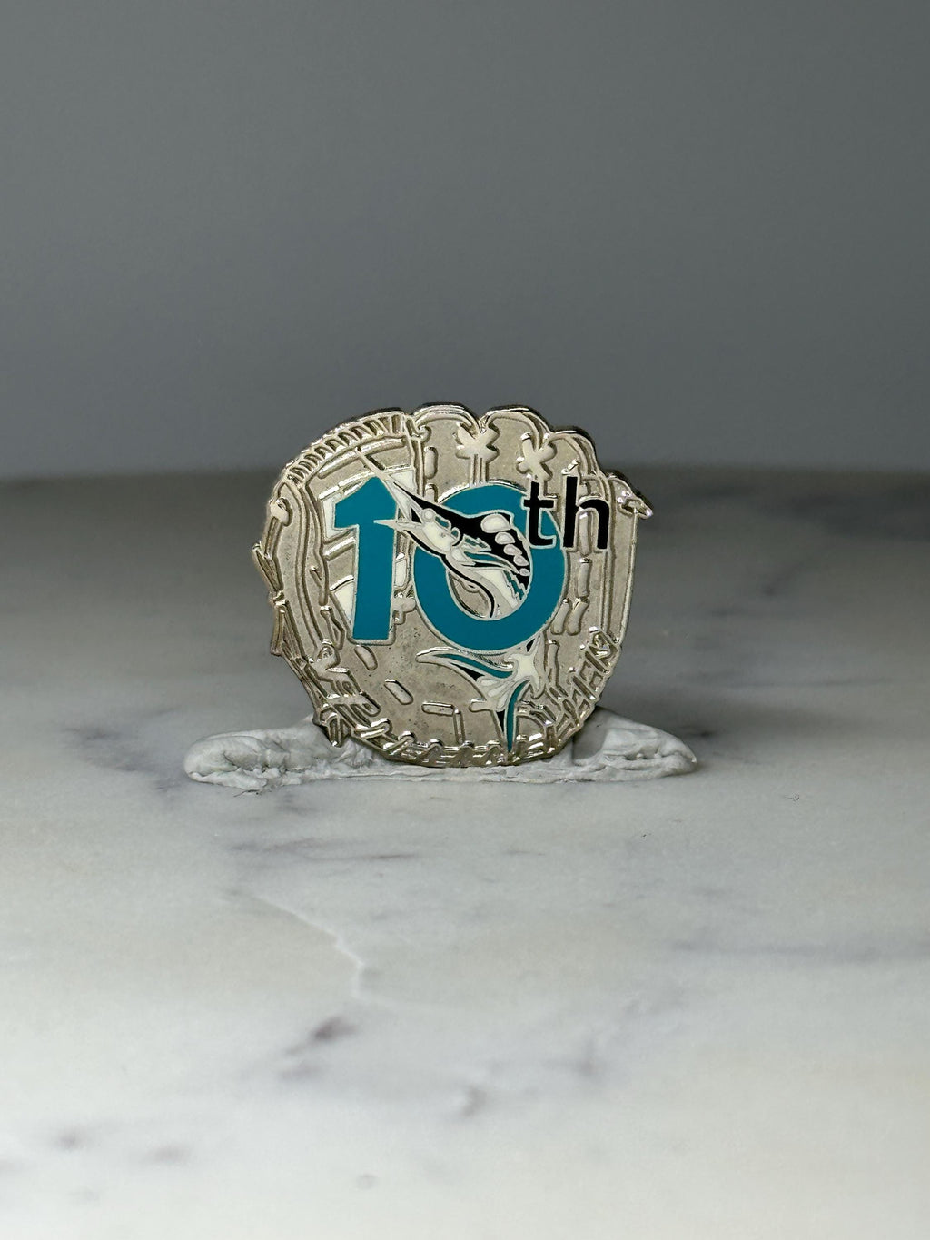 Vintage Limited Edition Florida Marlins 10th Anniversary Pin 165 of 300: Teal Enamel - MLB Accessory