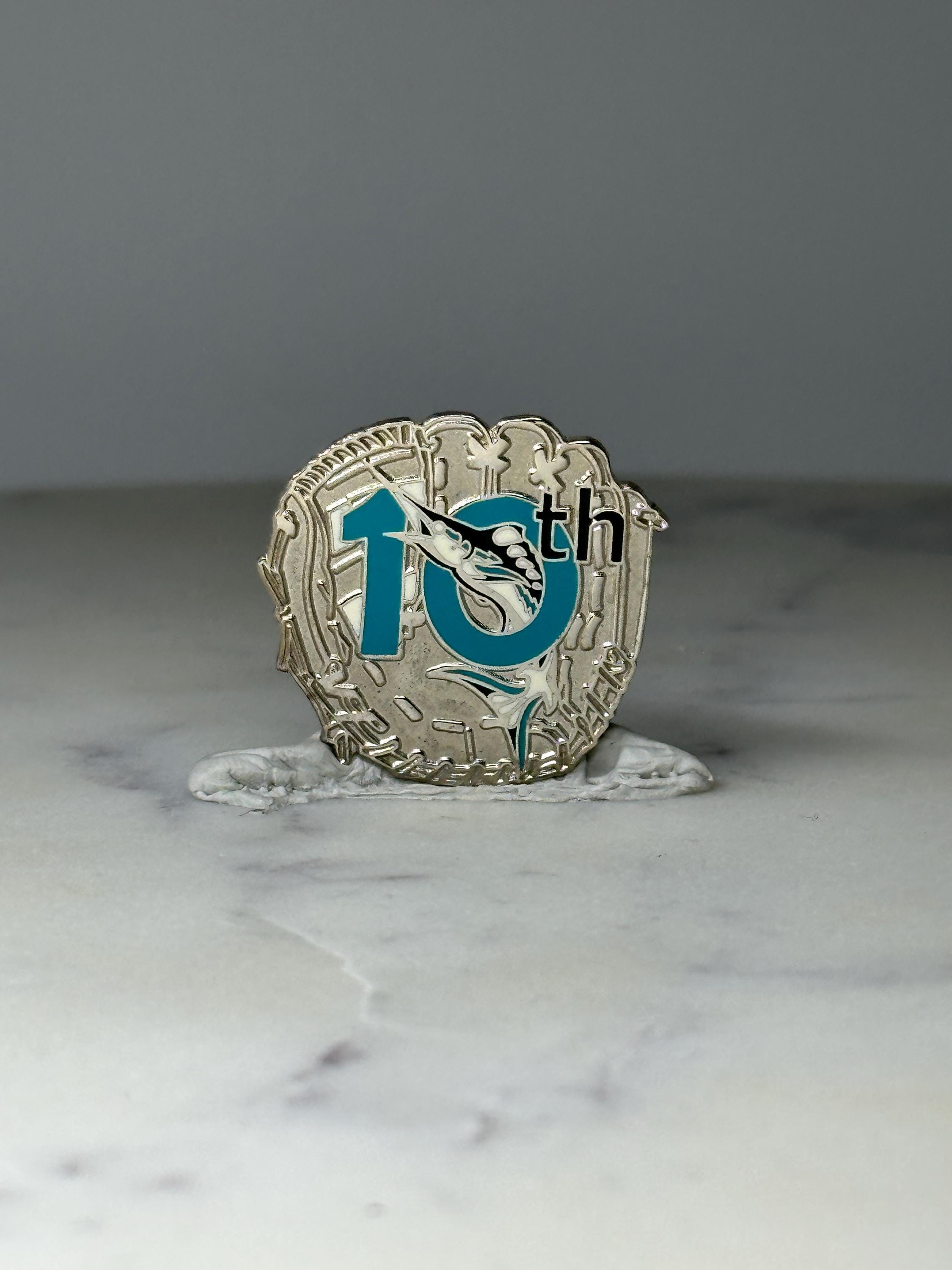 Vintage Limited Edition Florida Marlins 10th Anniversary Pin 165 of 300: Teal Enamel - MLB Accessory