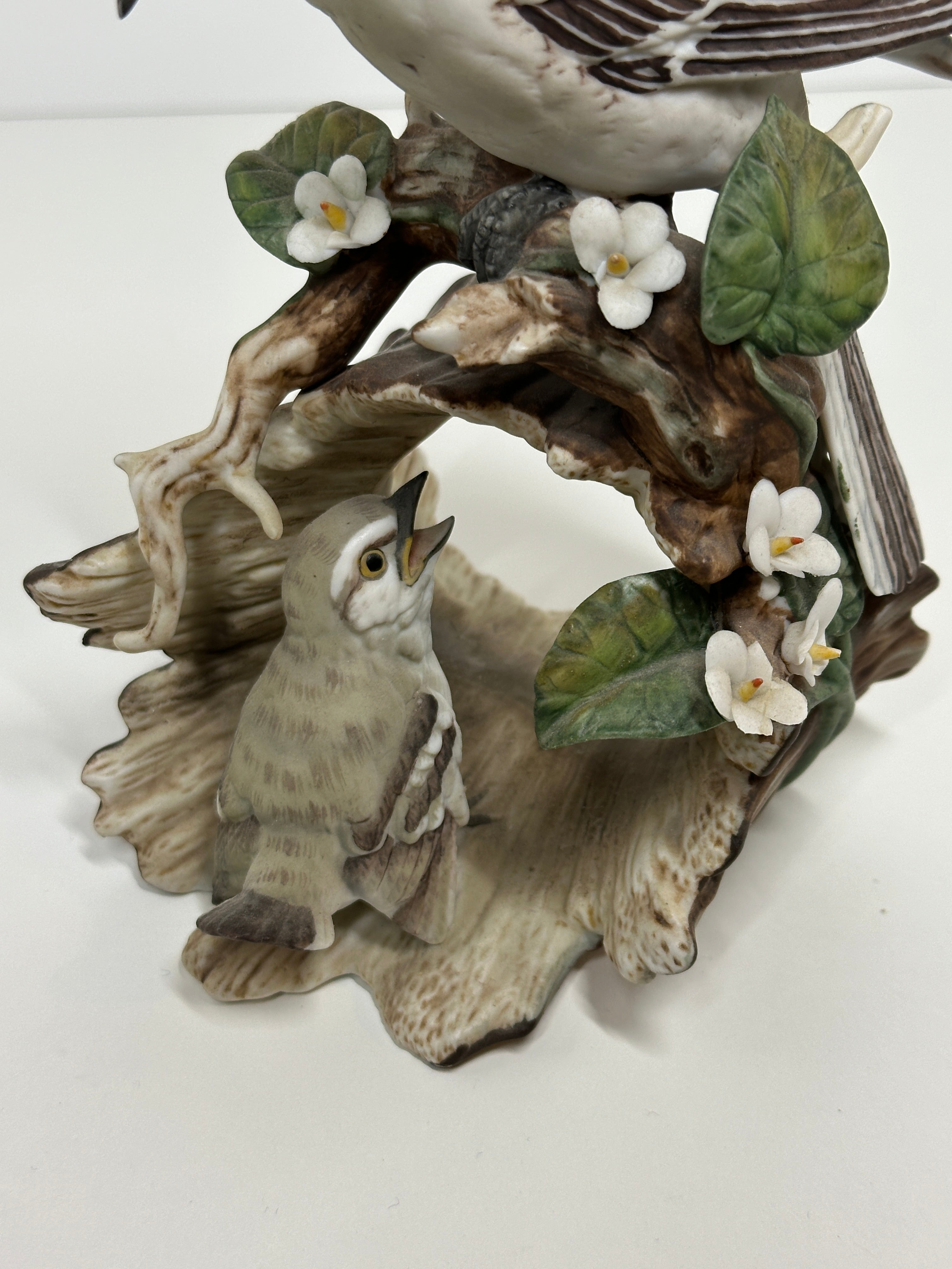 Homco Masterpiece hand painted porcelain bird figurine with flowers