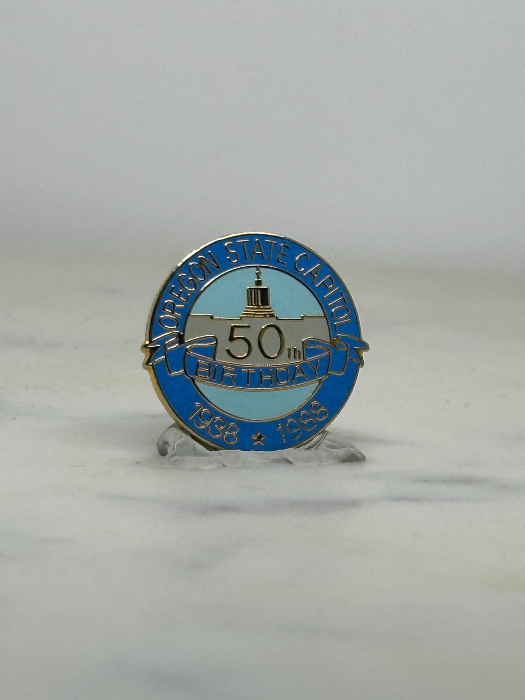 Oregon State Capitol Enamel Pin: Blue Gold Accent - 1980s Commemorative Accessory