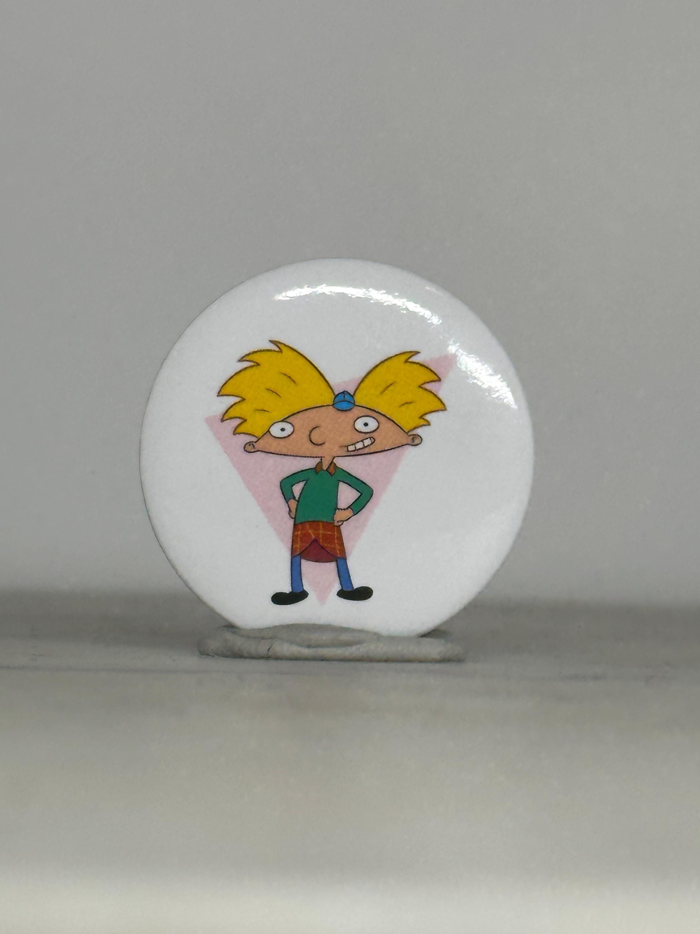Vintage Hey Arnold Button Pin: Glossy Cartoon Style - 90s Nickelodeon Accessory