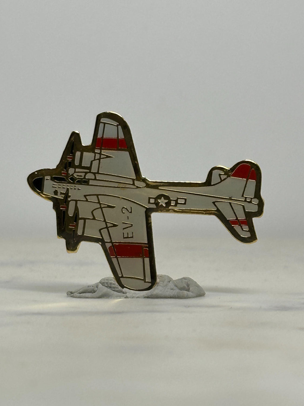 E-2 Hawkeye Navy Aircraft Pin: Gray & Red Enamel – U.S. Navy Airborne Early Warning Plane
