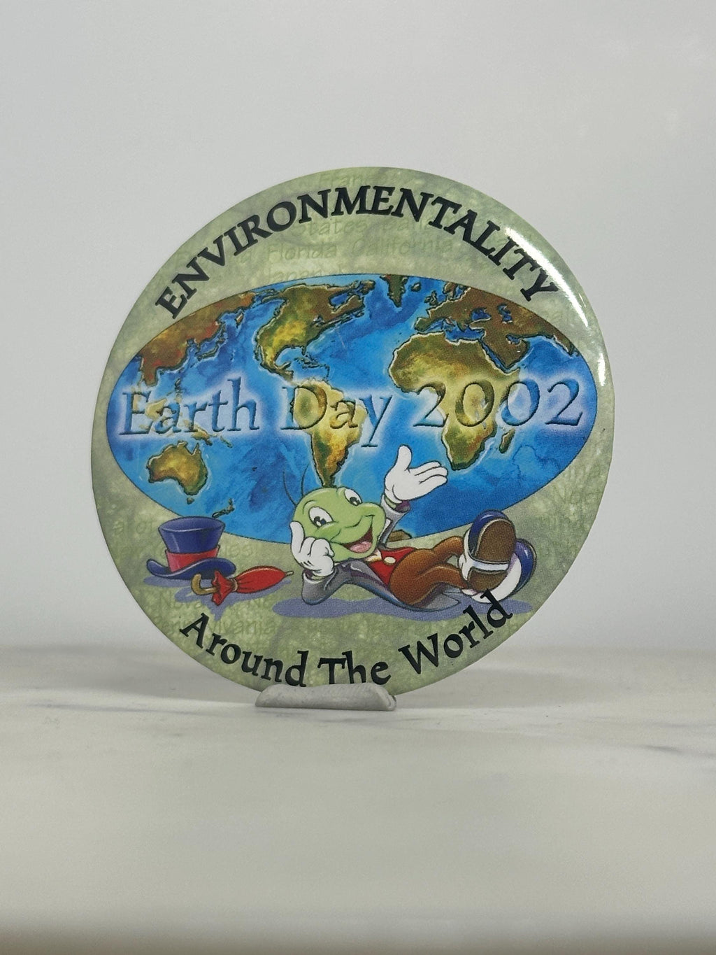 Earth Day 2002 Pin: Jiminy Cricket Glossy Finish - Disney Collectible Accessory