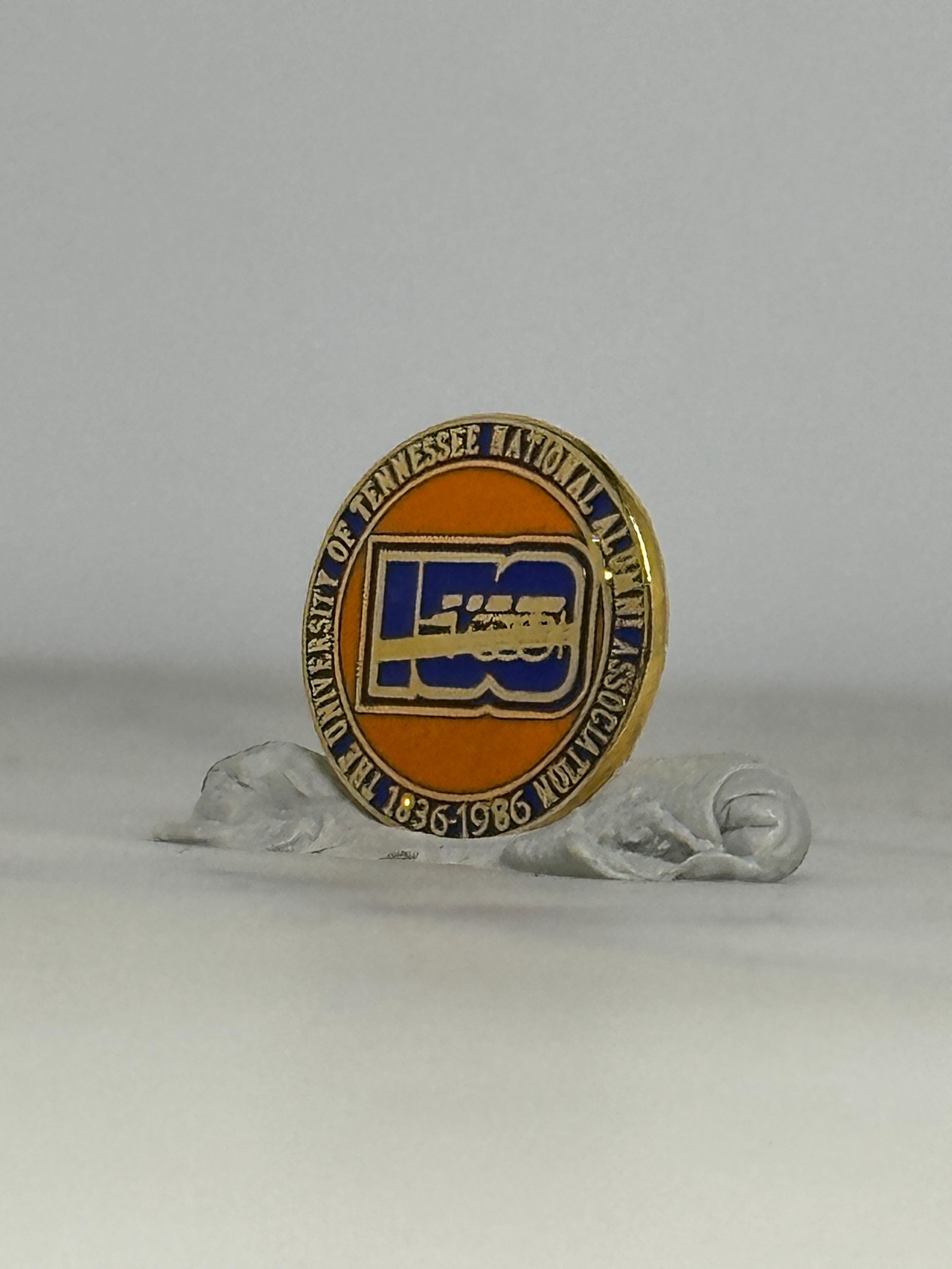 University of Tennessee Pin: 150-Year Alumni Association Anniversary Pin