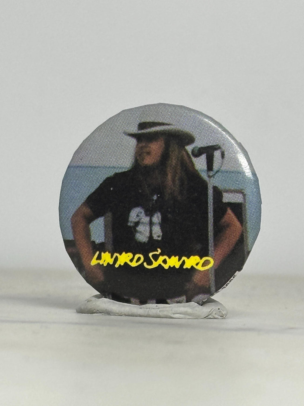 Lynyrd Skynyrd Band Pin: Glossy Photo Style - Vintage Rock Accessory