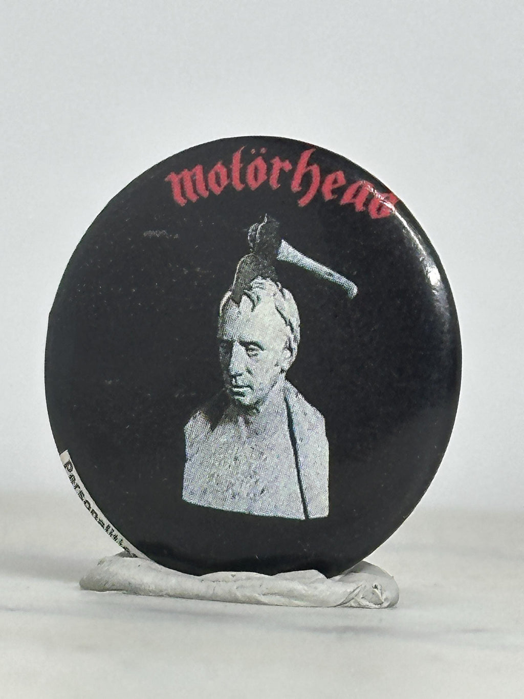 Motörhead Button Pin: Black & Red Graphic - Vintage Metalhead Accessory