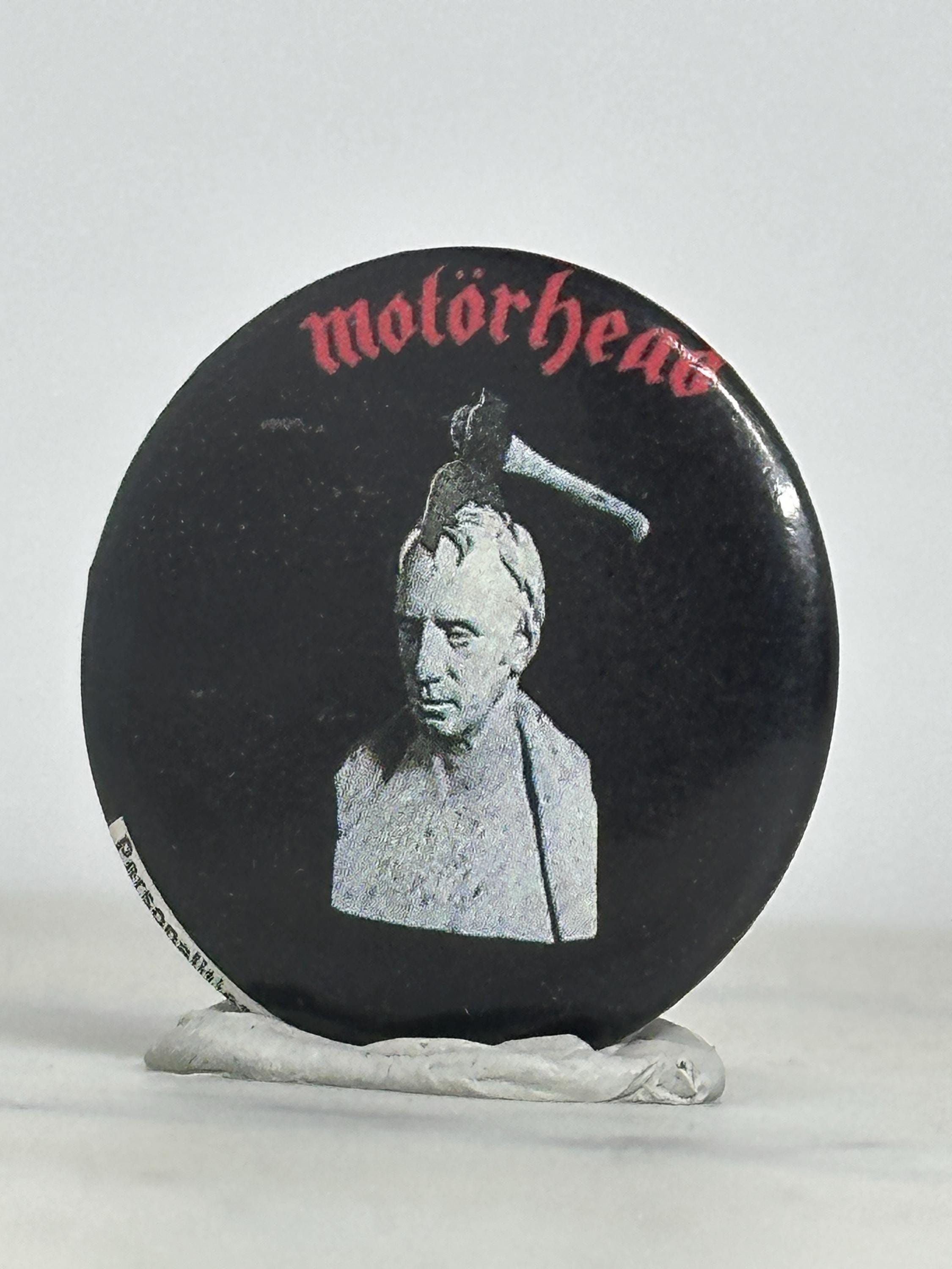 Motörhead Button Pin: Black & Red Graphic - Vintage Metalhead Accessory