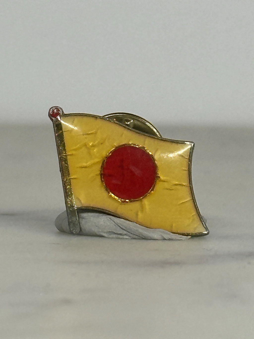 Japan Flag Enamel Pin: Yellow & Red Metal Finish - Vintage Travel Accessory