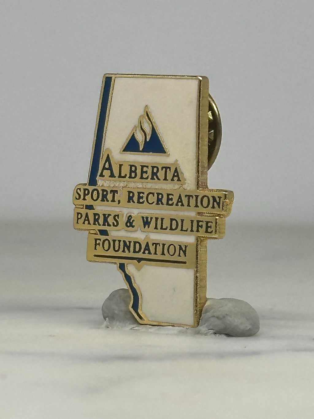 Alberta Foundation Enamel Pin: White & Blue Goldtone - Wildlife Org Accessory