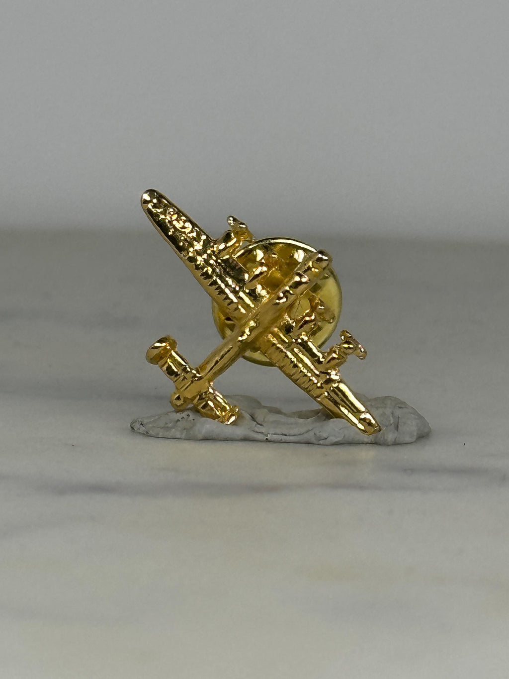 Lockheed P-38 Lightning Pin – Vintage Gold WWII Twin-Tail Fighter Lapel