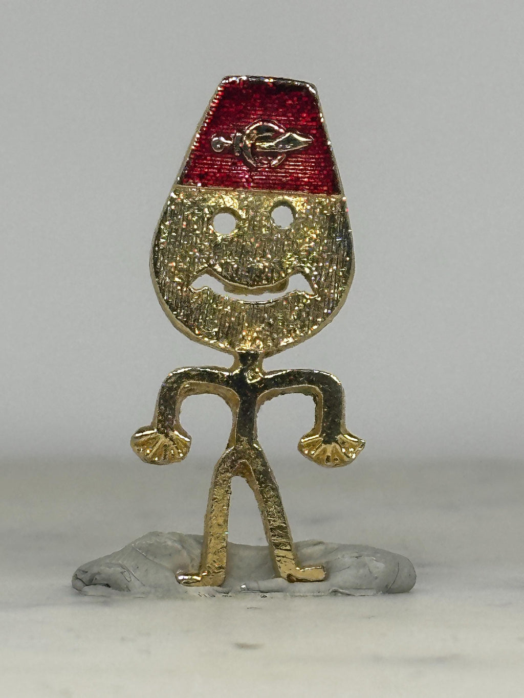Shriners Figure Pin: Gold Tone with Red Fez - Fraternal Vintage Accessory