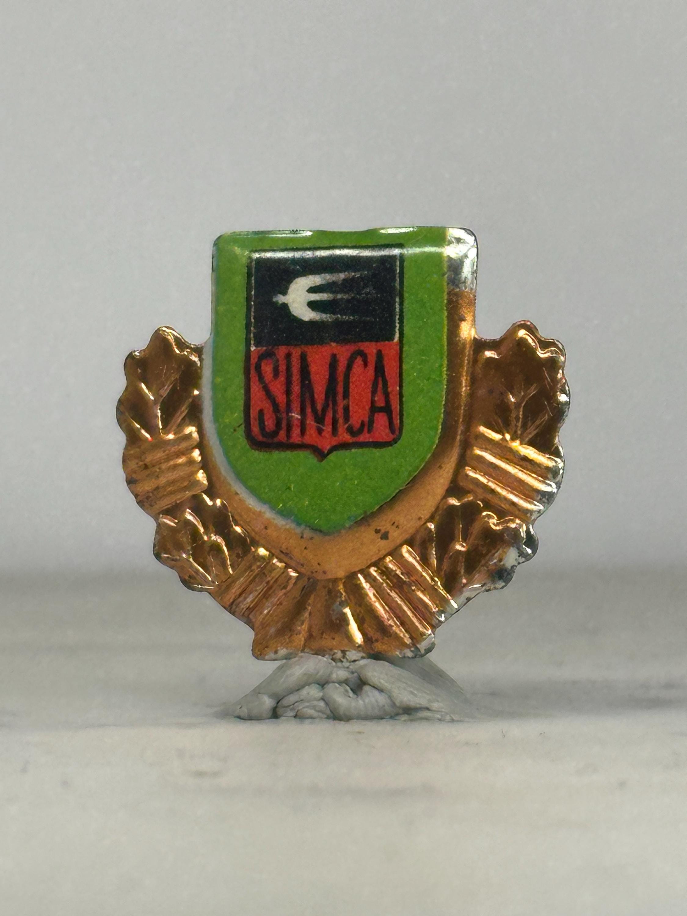 SIMCA Car Emblem Pin: Gold & Green Enamel - Vintage Auto Accessory