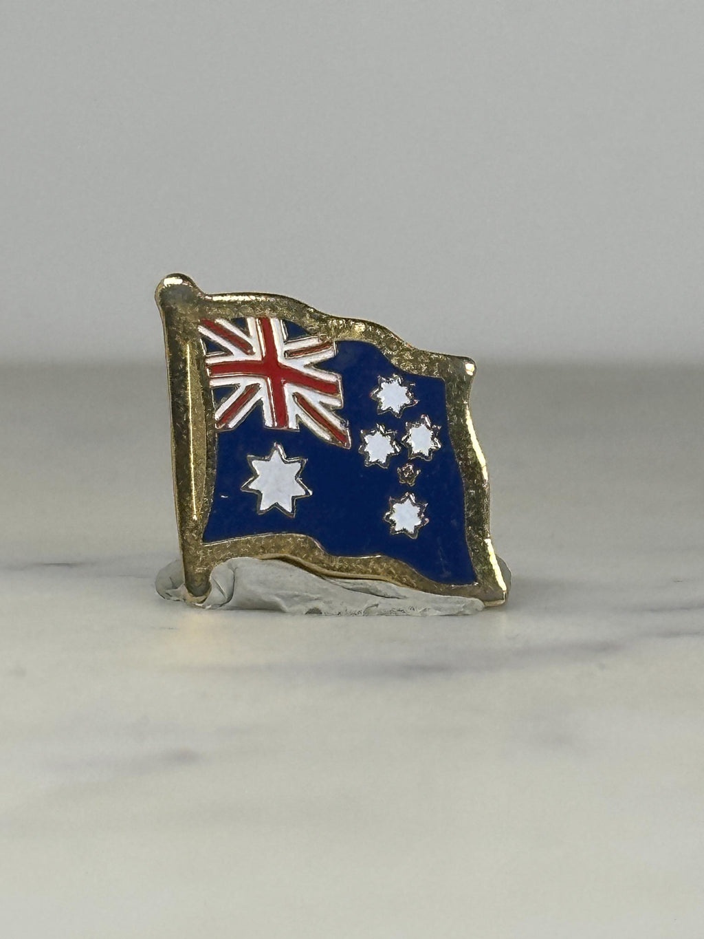 Australia Flag Enamel Pin: Gold Trim Blue Red - Patriotic Accessory