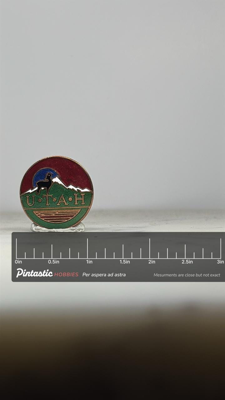 Utah State Souvenir Pin: Multicolor Enamel Circle - Vintage Travel Accessory with ruler overlay for size reference