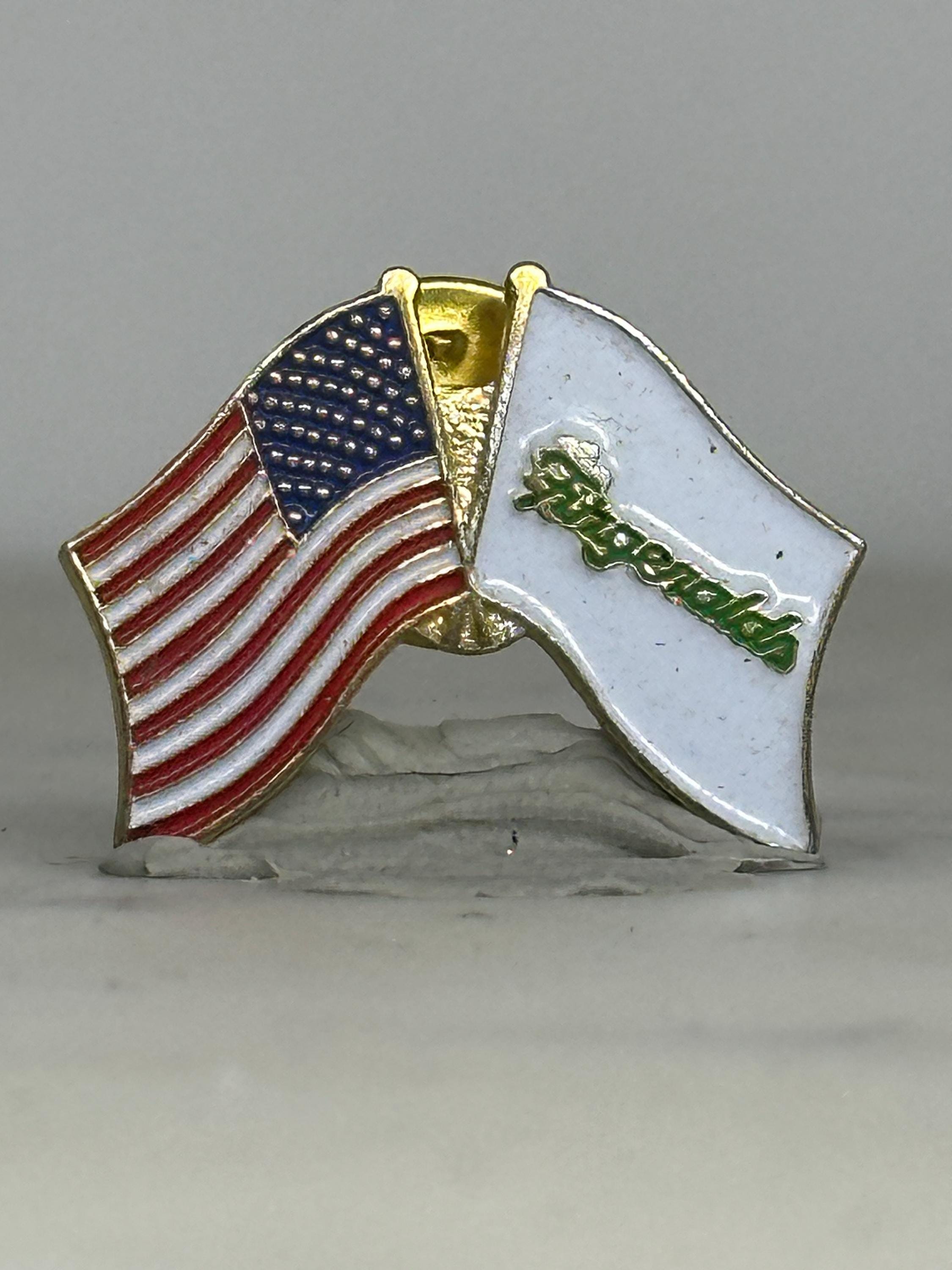Fitzgerald USA Flag Pin: Gold Tone Enamel - Vintage Patriotic Accessory