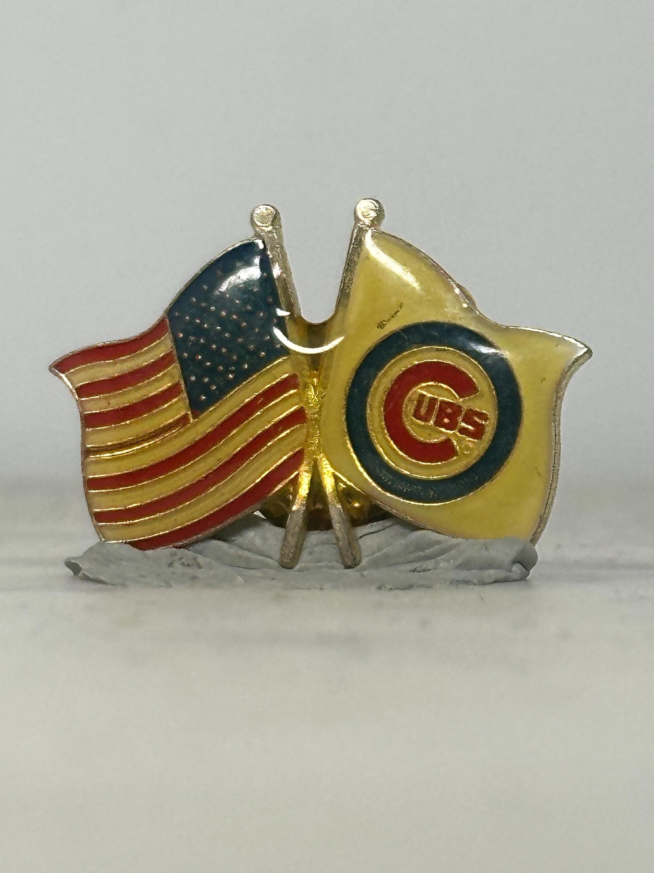 Chicago Cubs American Flag Crossover Enamel Pin: Gold Tone - Vintage Sports Accessory