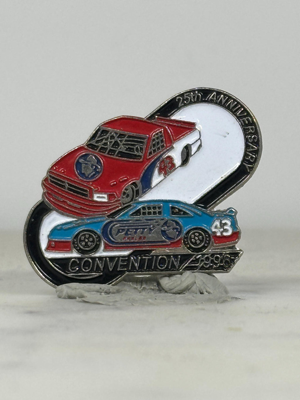NASCAR Racing Enamel Pin: Petty Cars Red & Blue - 1996 Convention Accessory