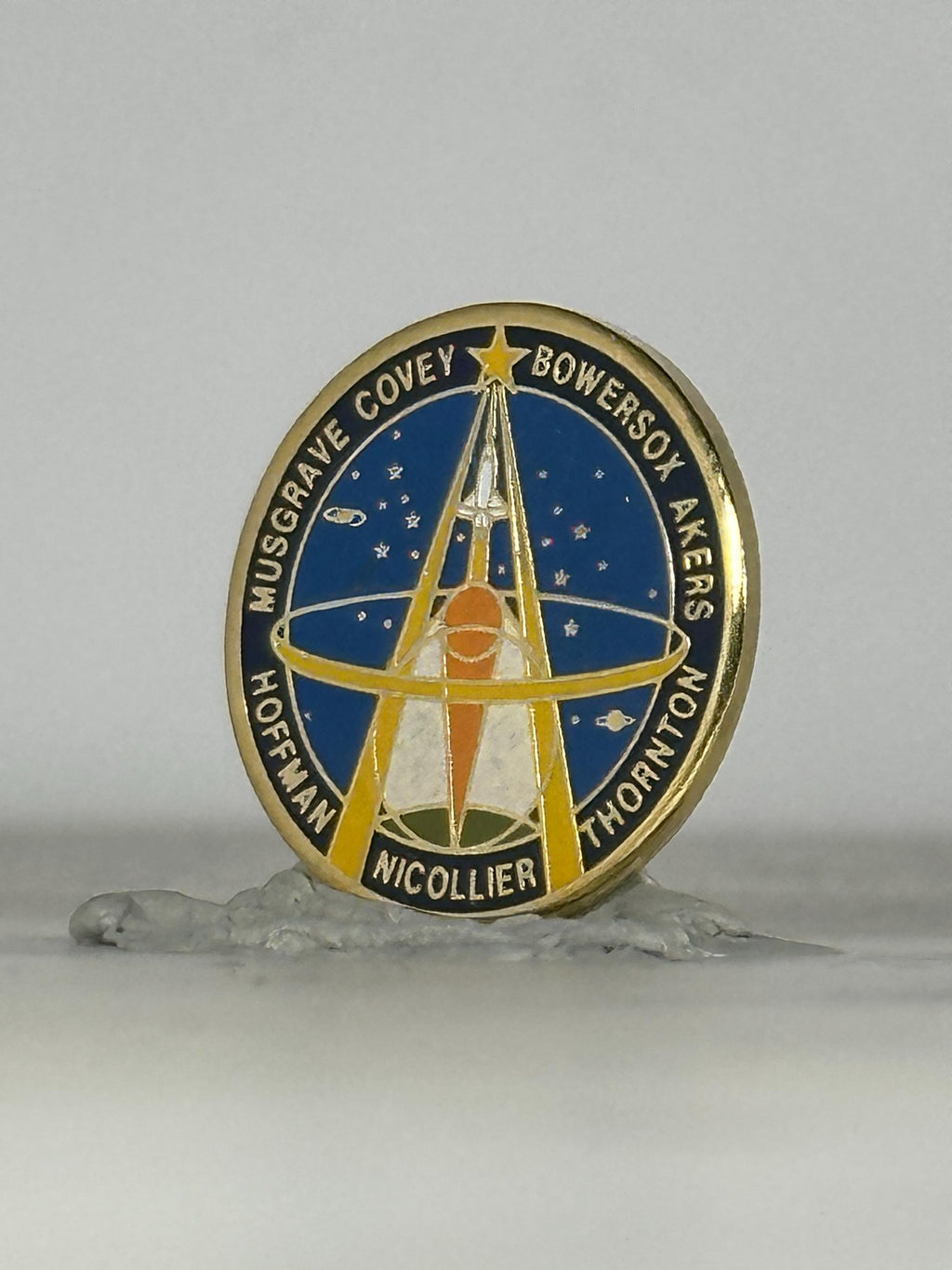 NASA STS-61 Mission Pin: Gold Enamel Astronaut Design - Space Shuttle Era Accessory