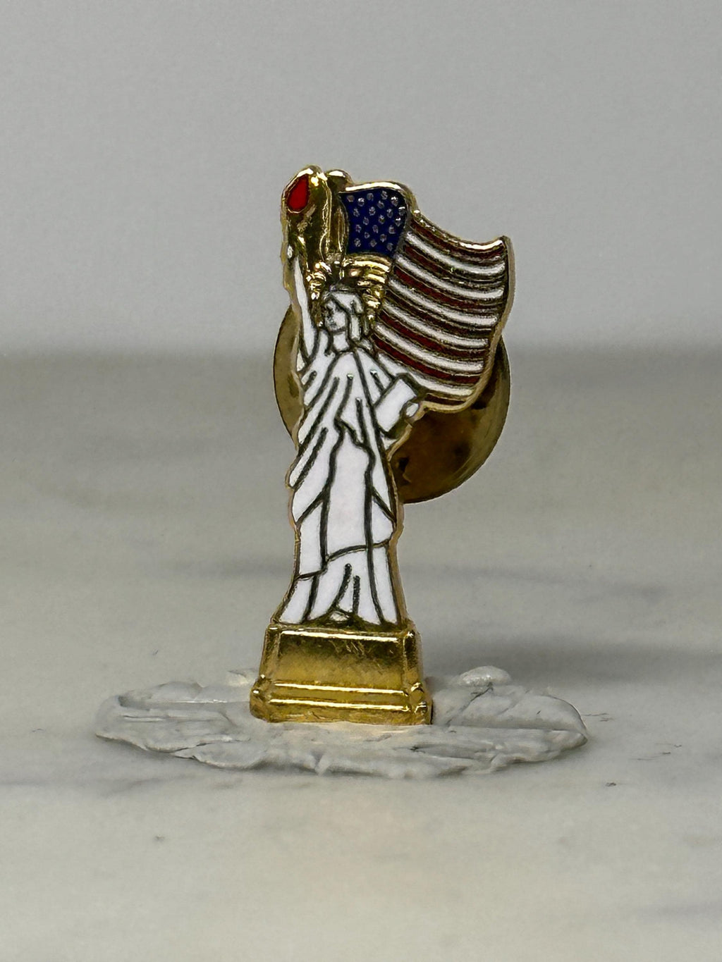 Statue of Liberty Lapel Pin: Gold White Enamel - Patriotic Accessory