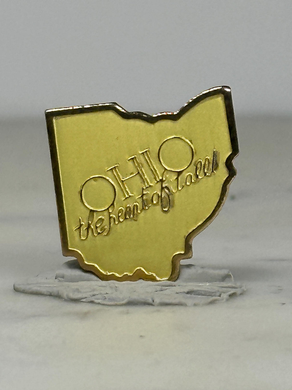 Ohio State Pin: Gold Tone Outline - Vintage Travel Accessory