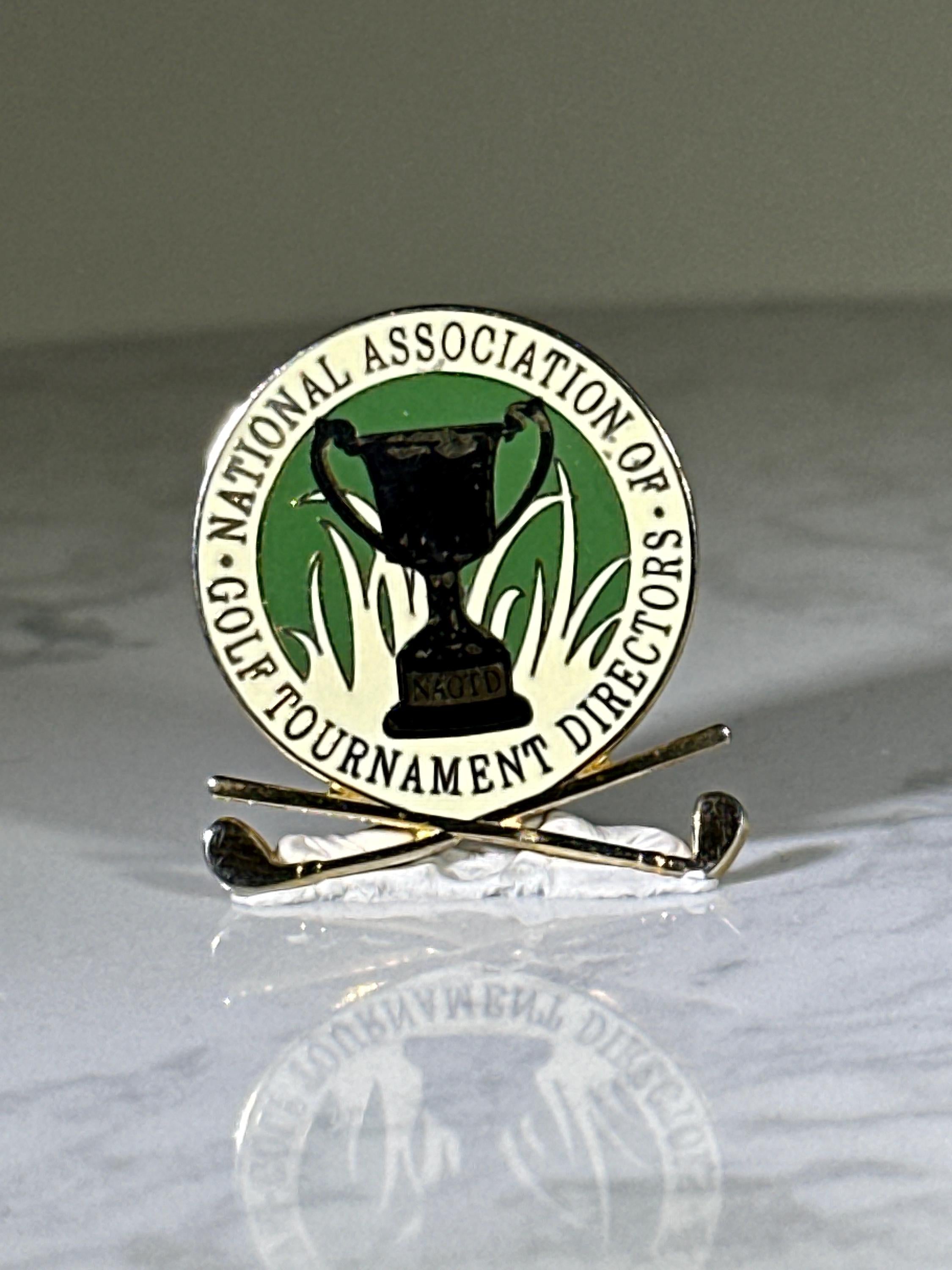 Golf Tournament Directors Pin: Gold Green Enamel - Vintage Sports Accessory