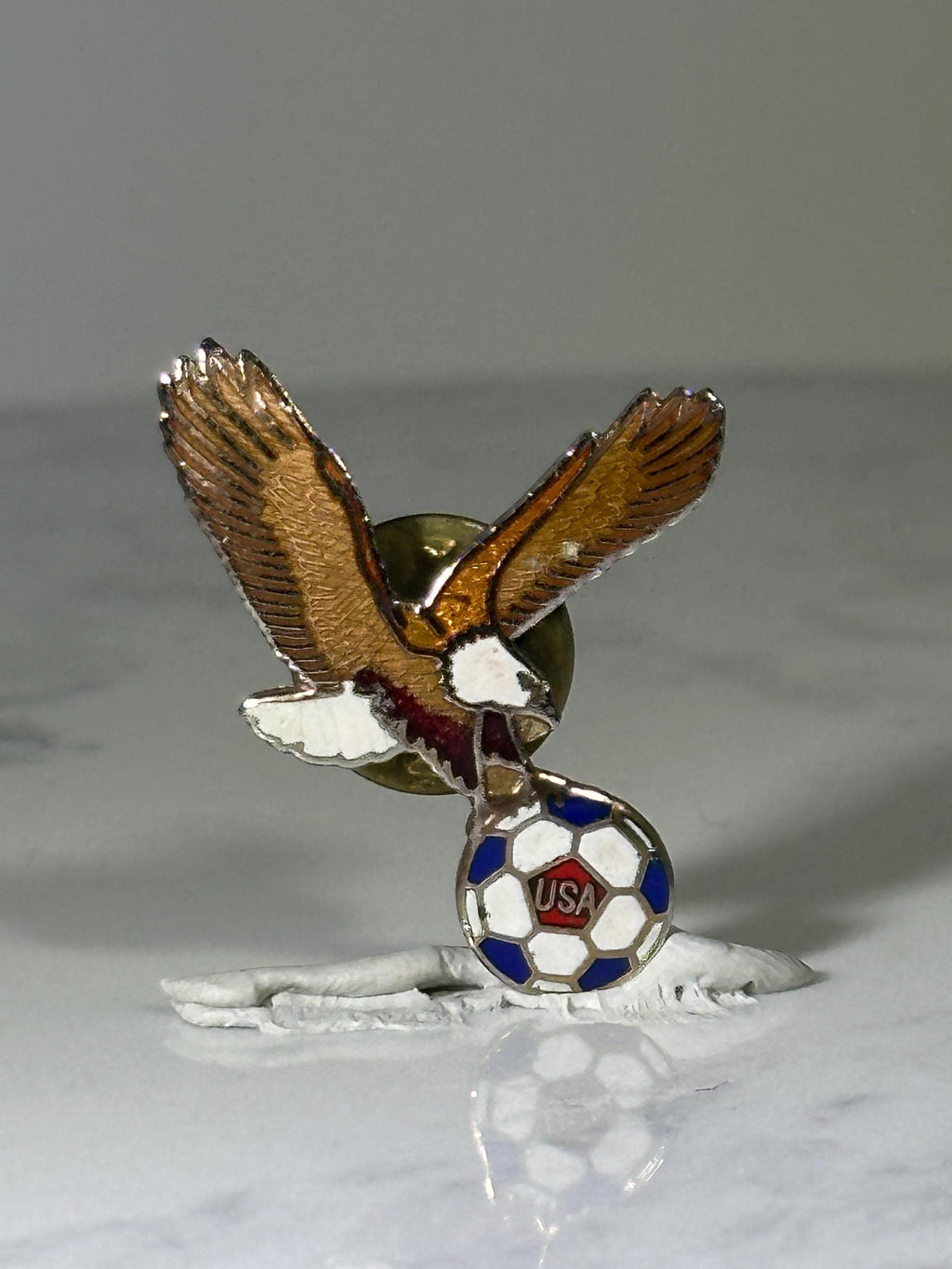 USA Soccer Eagle Pin: Enamel Goldtone - Patriotic Sports Accessory