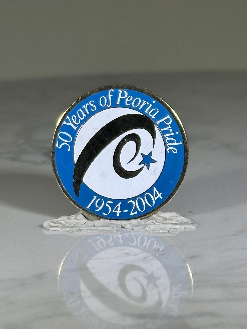 Peoria Pride Commemorative Pin: Blue Enamel Round - 2004 Anniversary Accessory