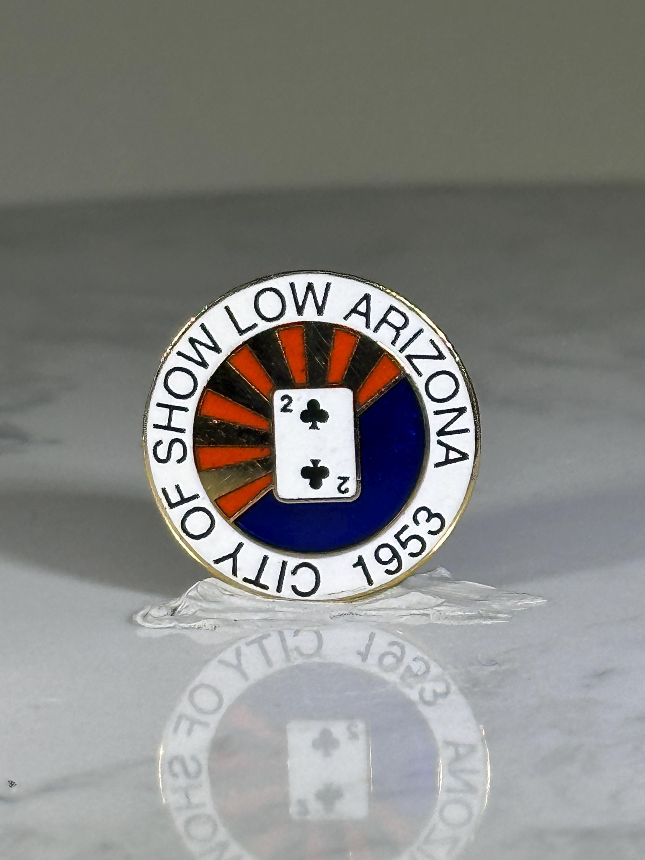Show Low Arizona Pin: Enamel Colorful Round - 1953 City Souvenir Accessory