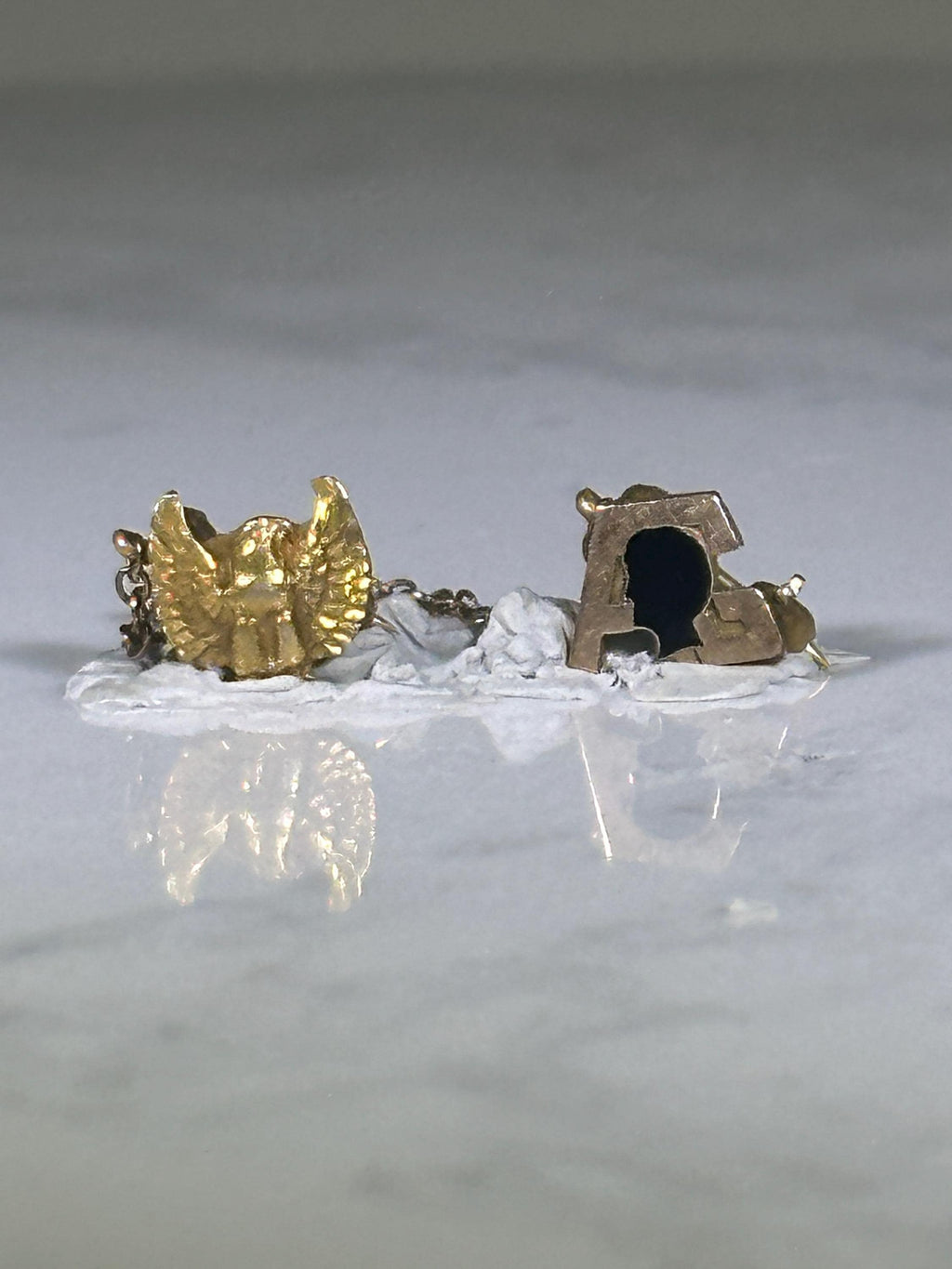 US Army Eagle & Armored AG Collar Pins: Gold Tone - Military Uniform Accessory