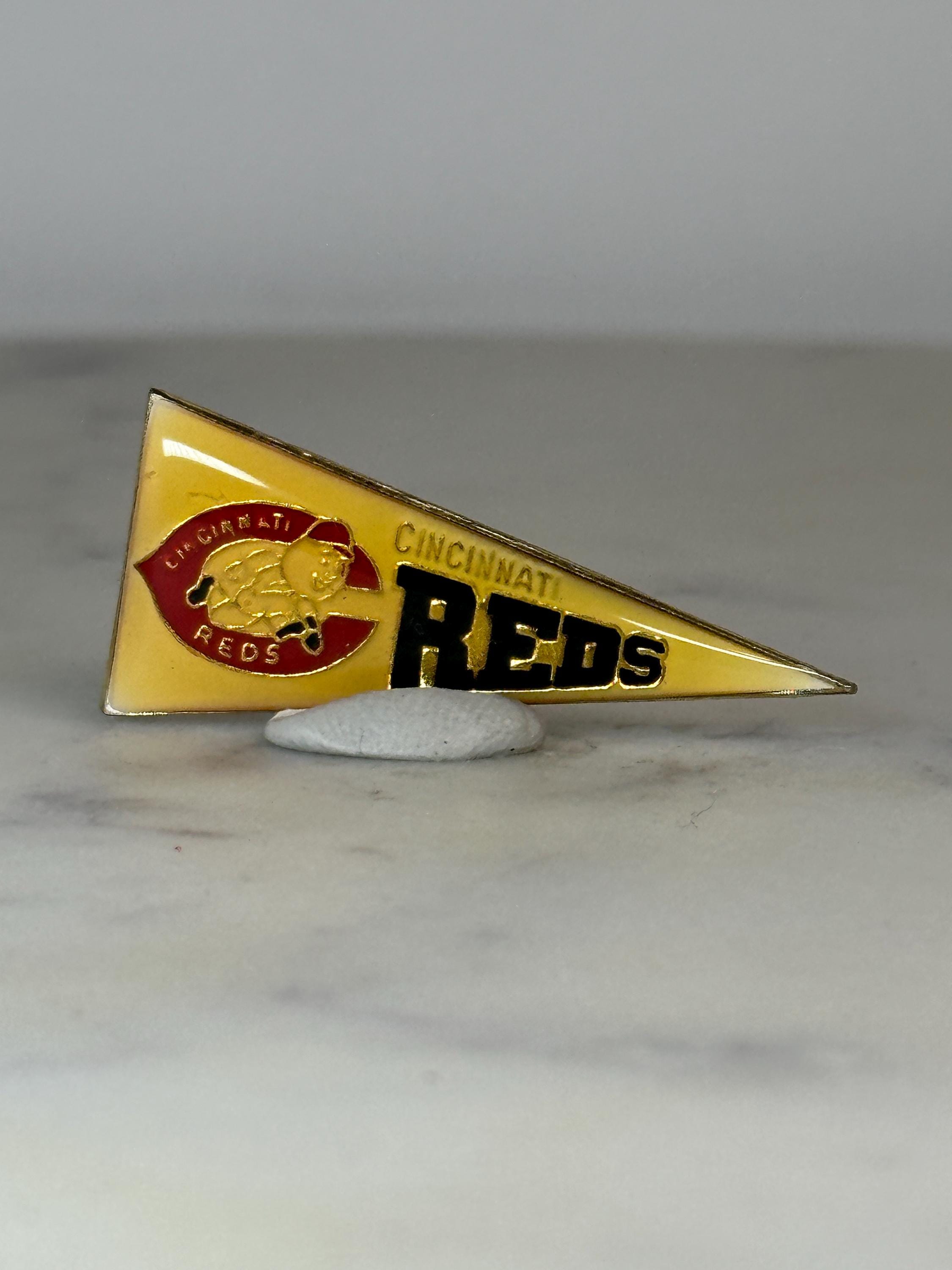 Cincinnati Reds Pennant Pin: Yellow Enamel & Gold Tone - Vintage Sports Accessory