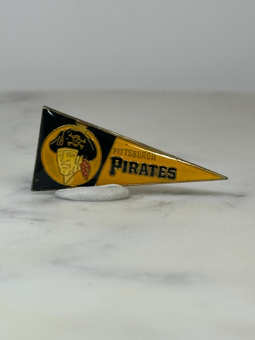 Pittsburgh Pirates Pennant Pin: Black & Yellow Enamel - Vintage Sports Accessory
