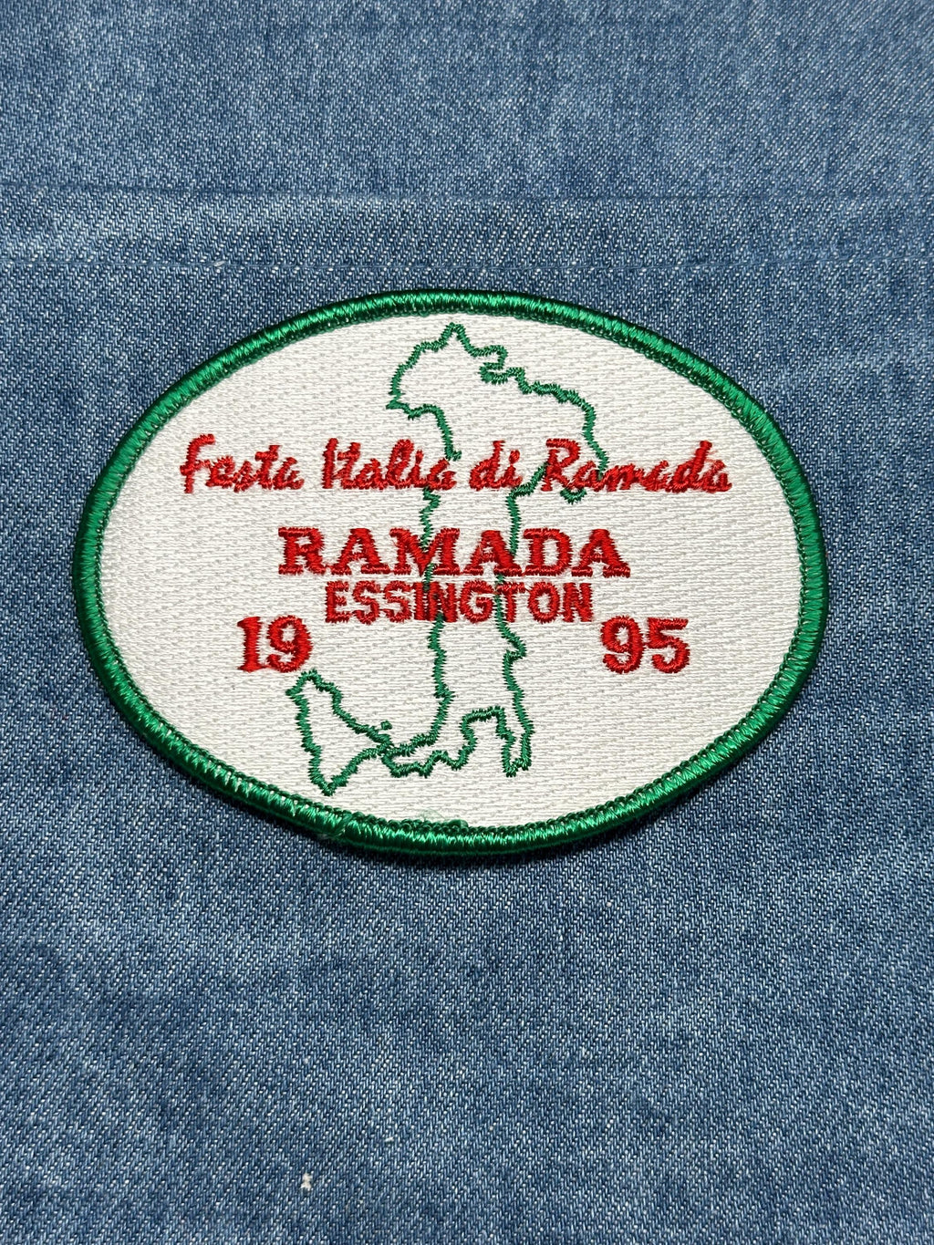Festa Italiana Collectable Patch: Iron-On White/Green Oval - 1995 Event Accessory