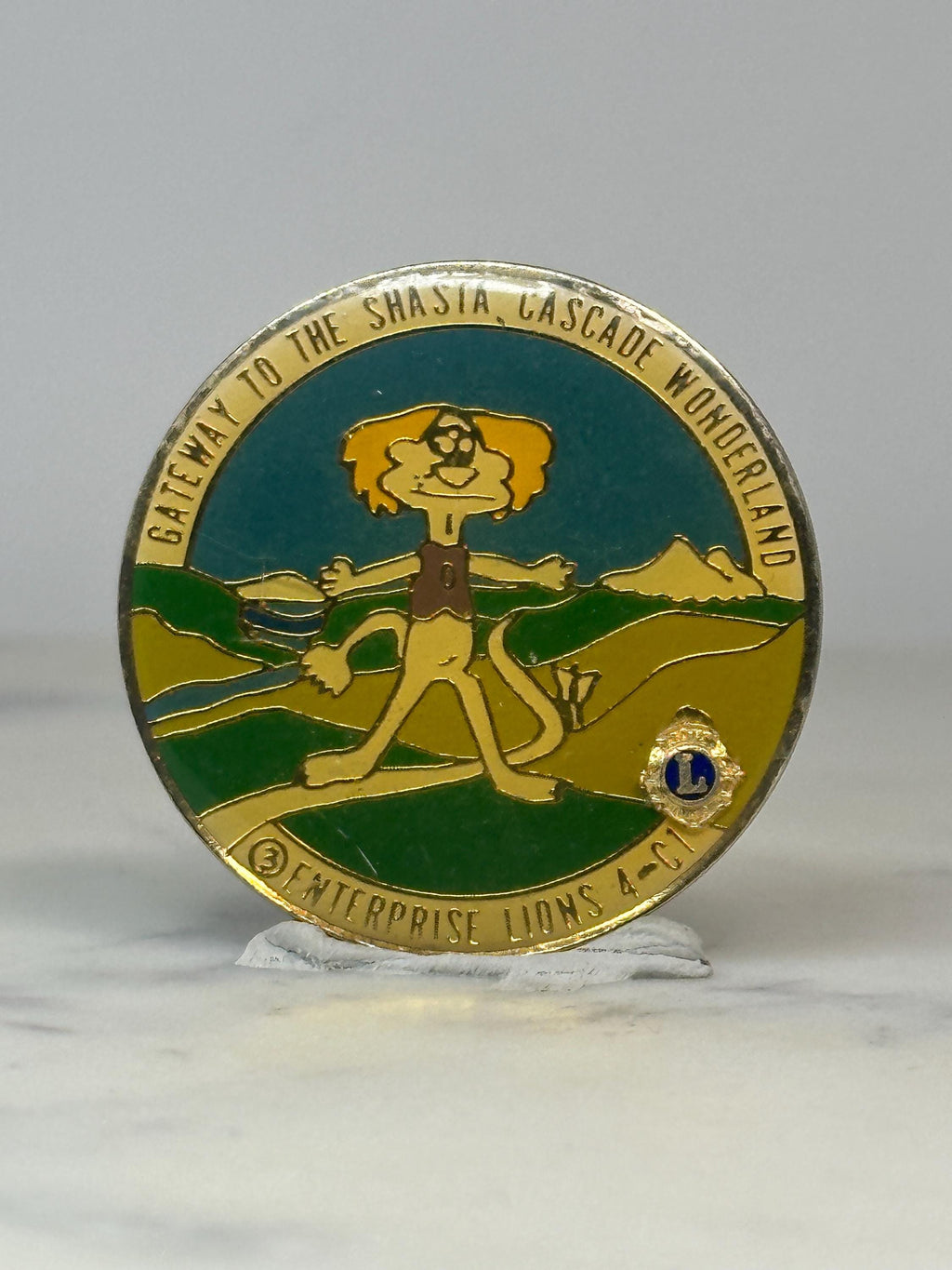 Shasta Cascade Enterprise Lions Pin: Enamel Goldtone - Lions Club Souvenir Accessory
