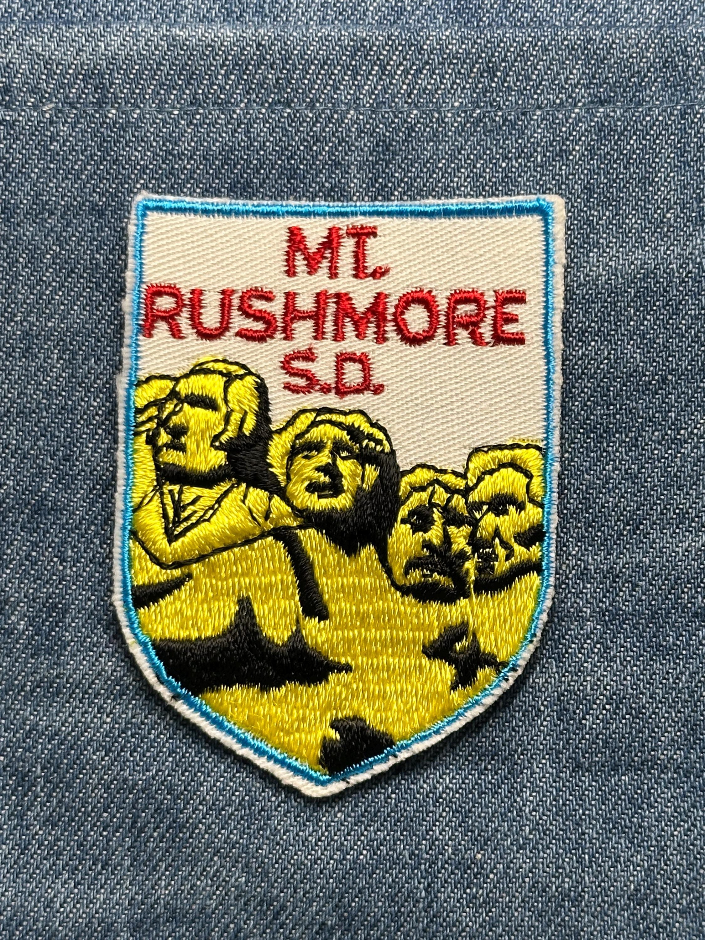 Mt. Rushmore SD Collectable Patch: Sew-On Yellow Shield - Souvenir Accessory