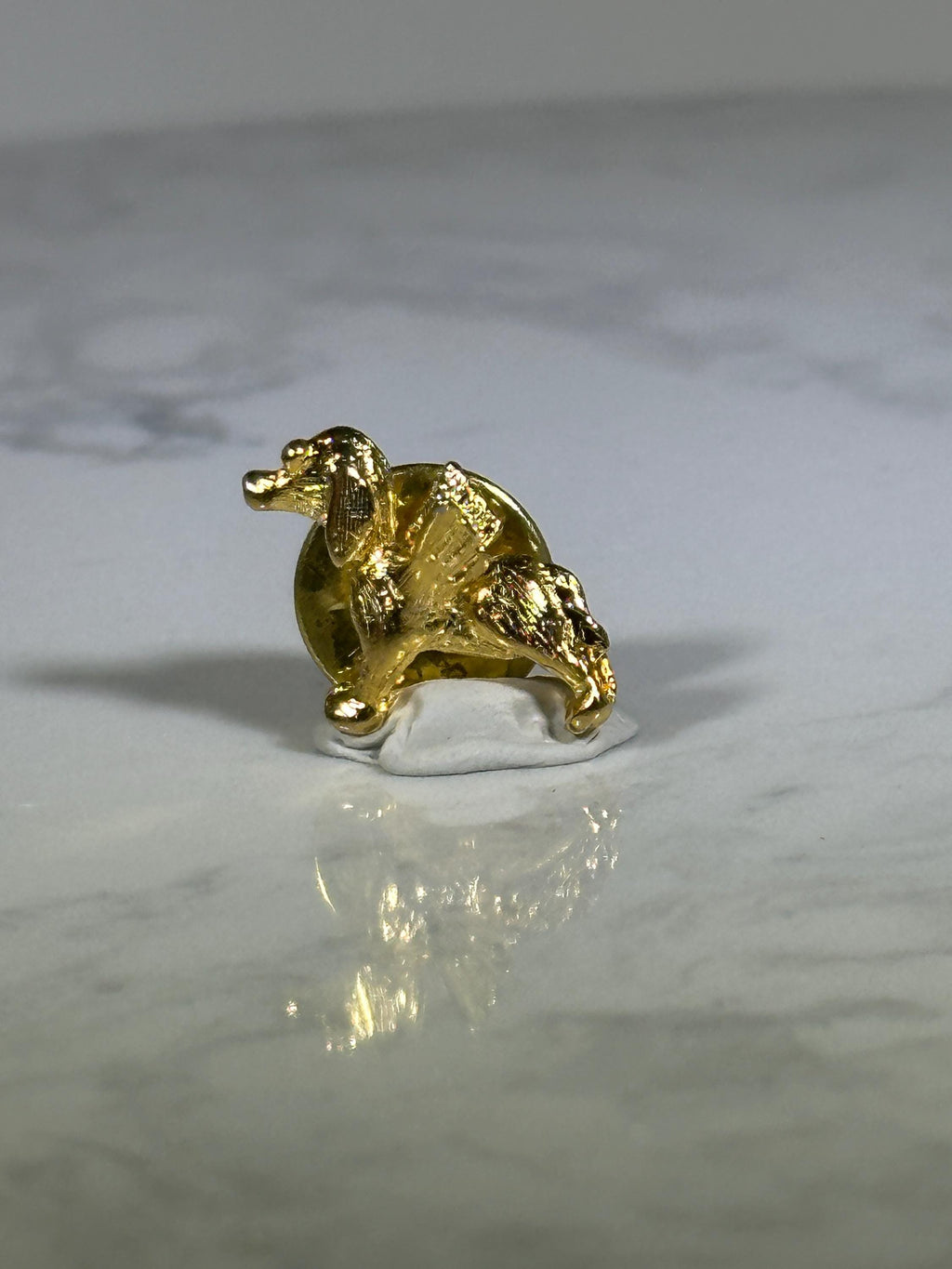 Dachshund Dog Angel Wings Pin: Gold Tone Finish - Vintage Animal Accessory