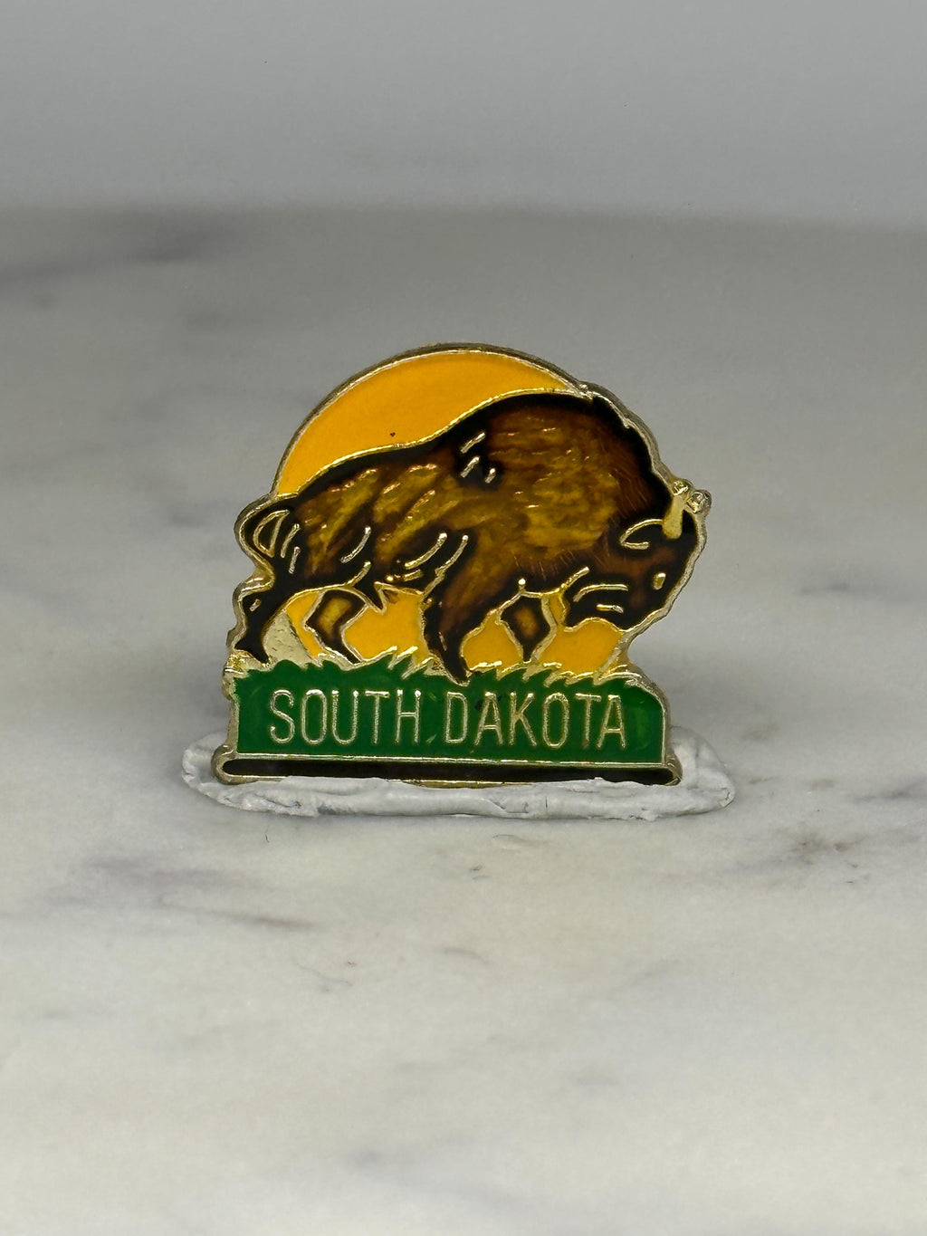 South Dakota Buffalo Pin: Gold Enamel Finish - Vintage Travel Accessory