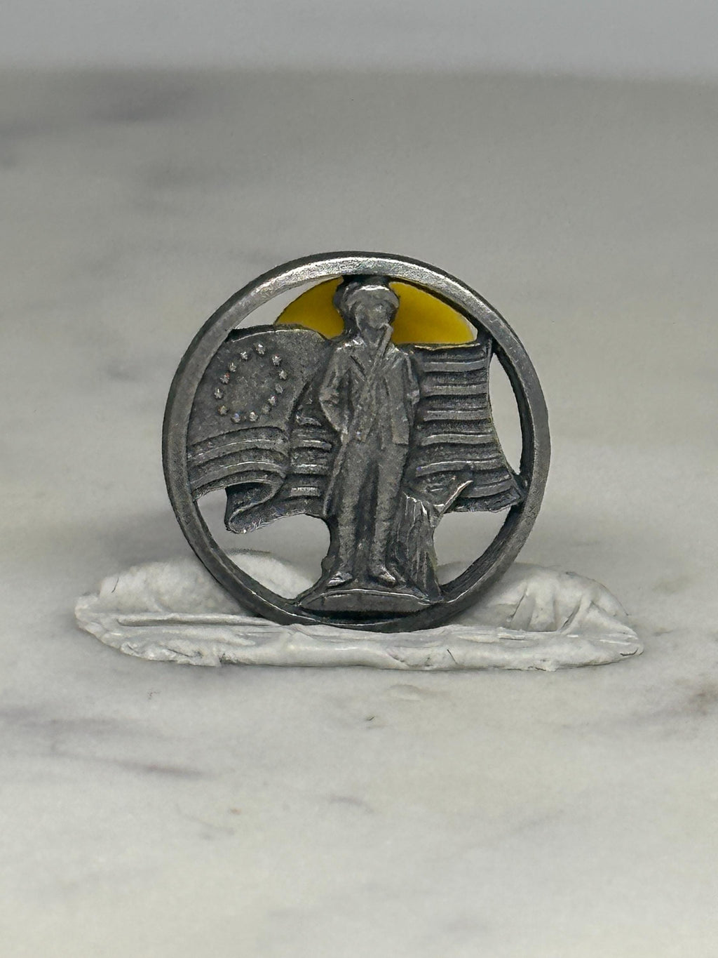 Betsy Ross Flag Soldier Pin: Silver Tone Finish - Patriotic Accessory