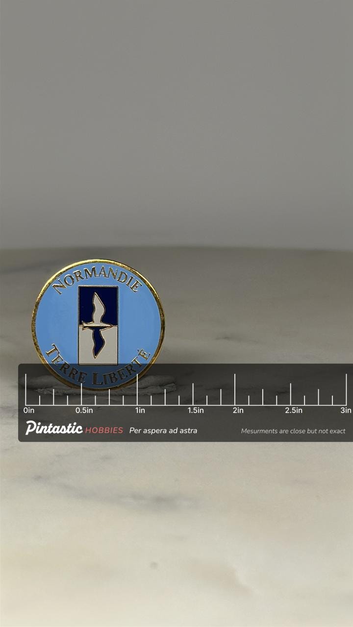 Normandie Liberty Enamel Pin: Blue White Gold - French Heritage Accessory with ruler overlay for size reference