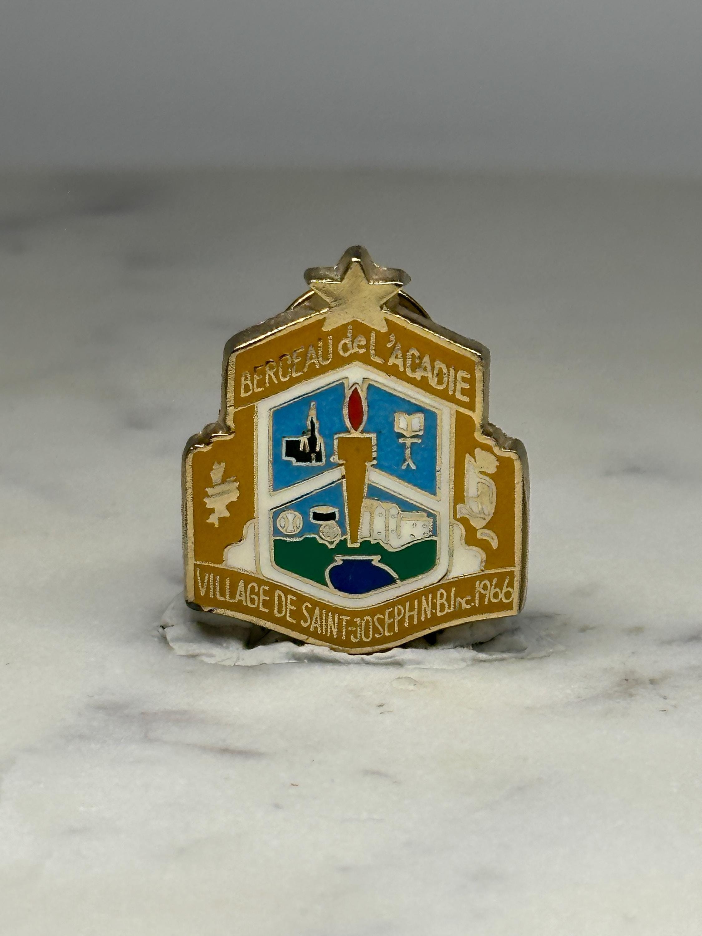 Saint-Joseph NB Crest Pin: Gold Enamel - 1966 Commemorative Accessory