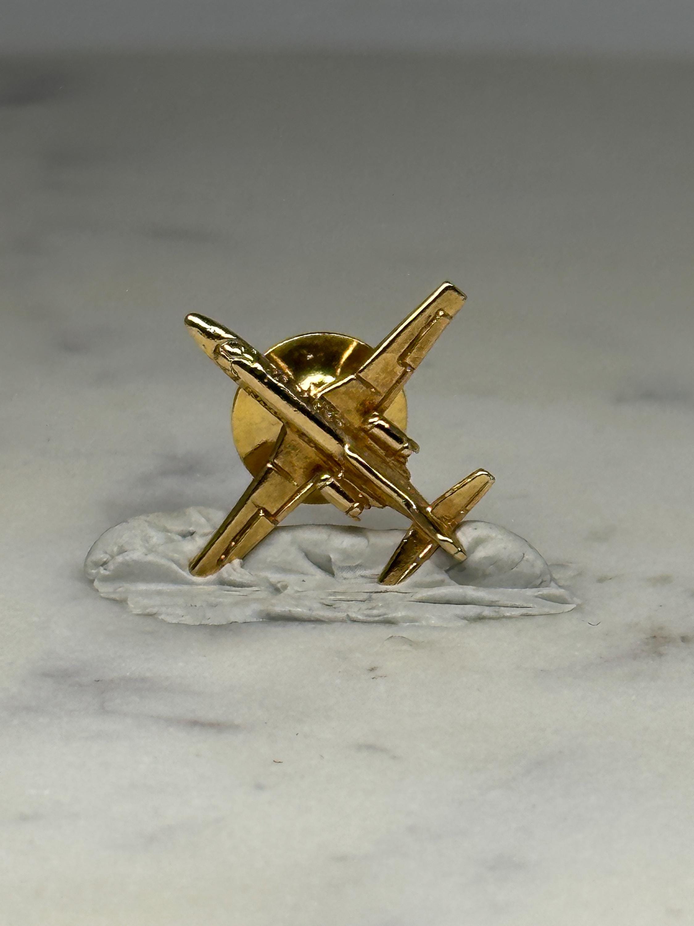 Jet Airplane Lapel Pin: Gold Tone Metal - Vintage Aviation Accessory