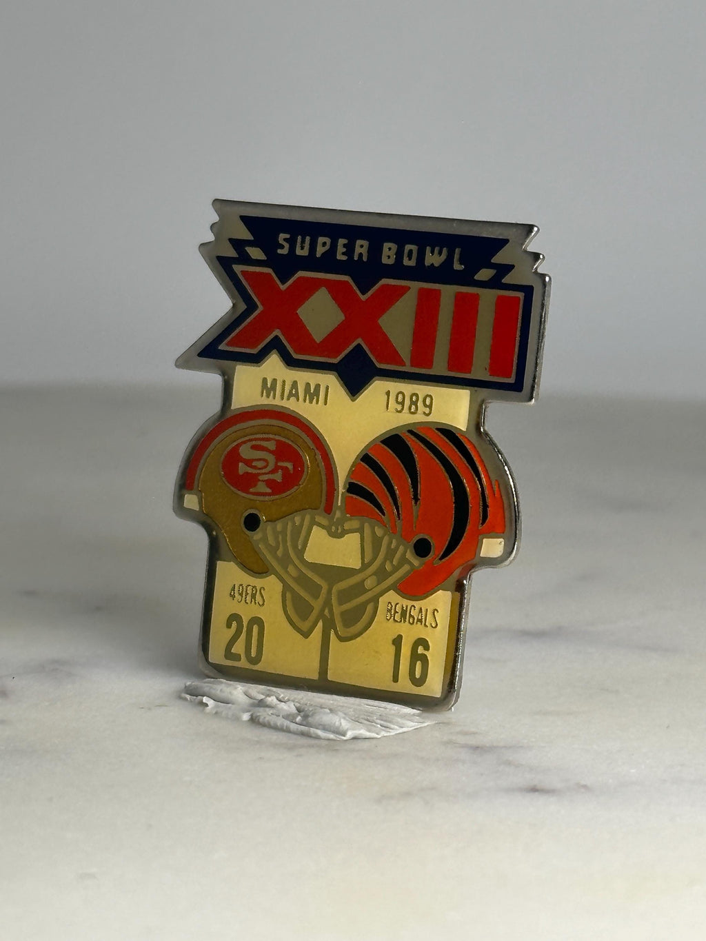 Super bowl xxiii football pin: enamel helmet design - 1989 sports accessory