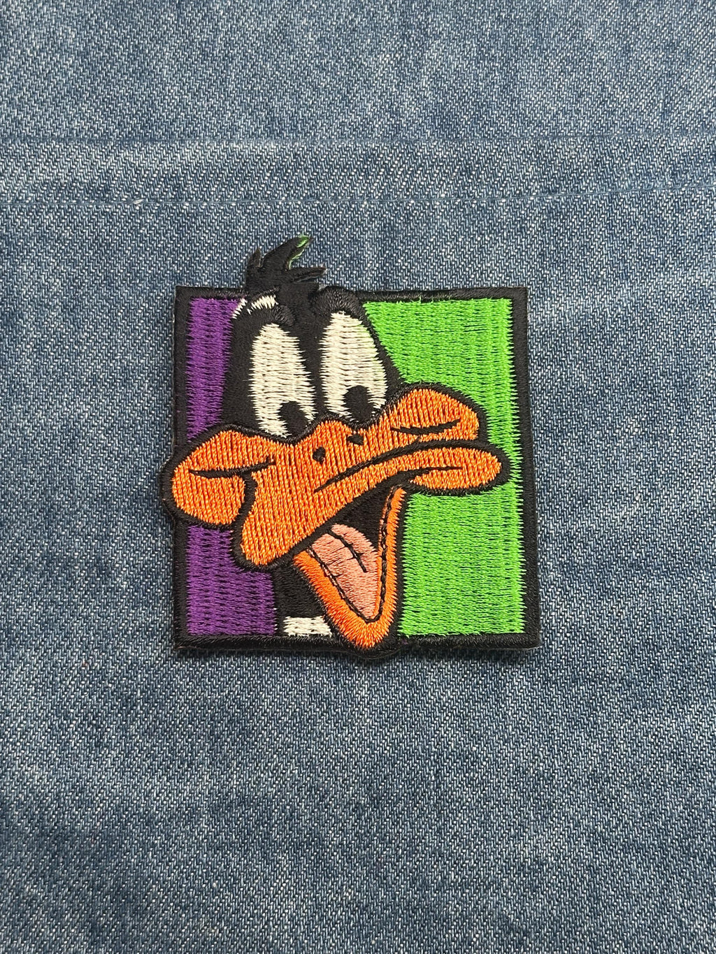 Daffy Duck Collectable Patch: Bold Color Block - Cartoon Classic Accessory