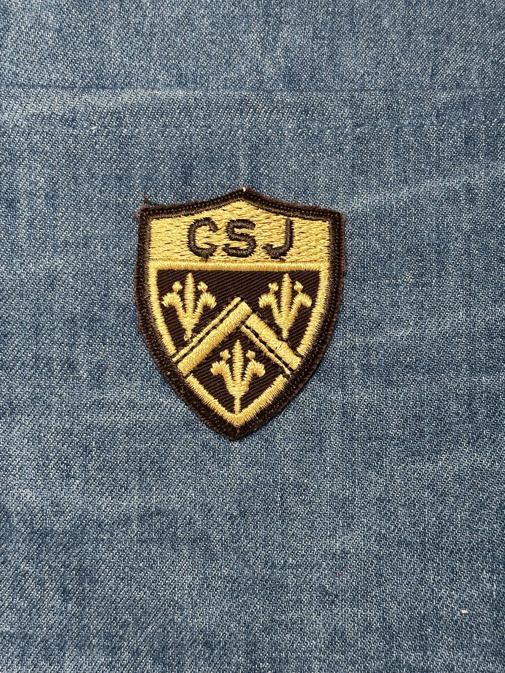 GSJ Shield Collectable Patch: Gold & Brown Crest - Vintage School Accessory