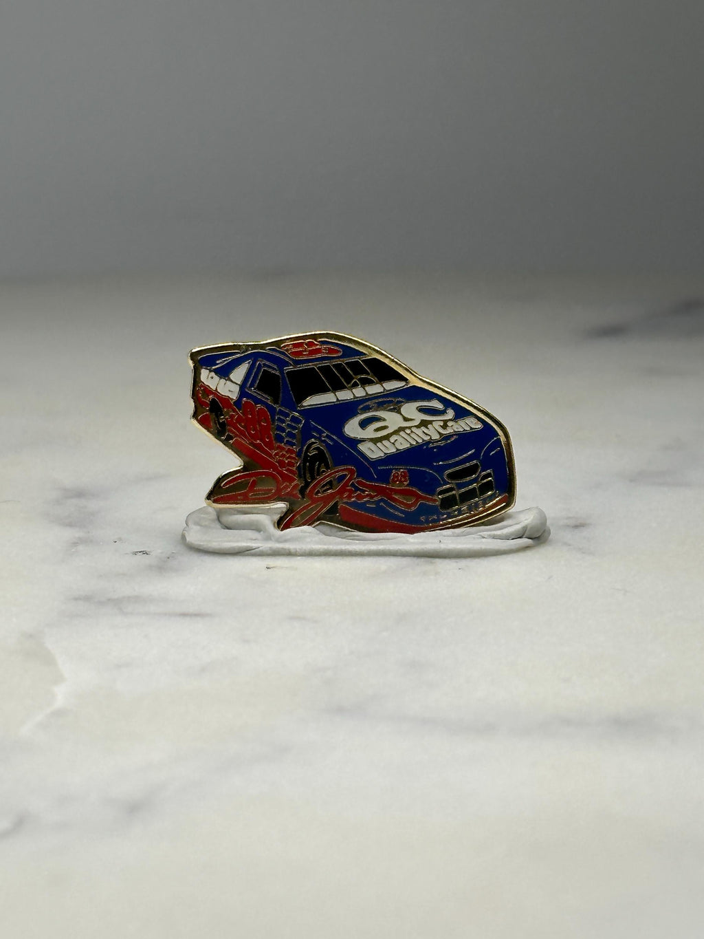 Dale Jarrett #88 NASCAR Racing Pin: Blue Red Enamel - 1990s Motorsports Accessory
