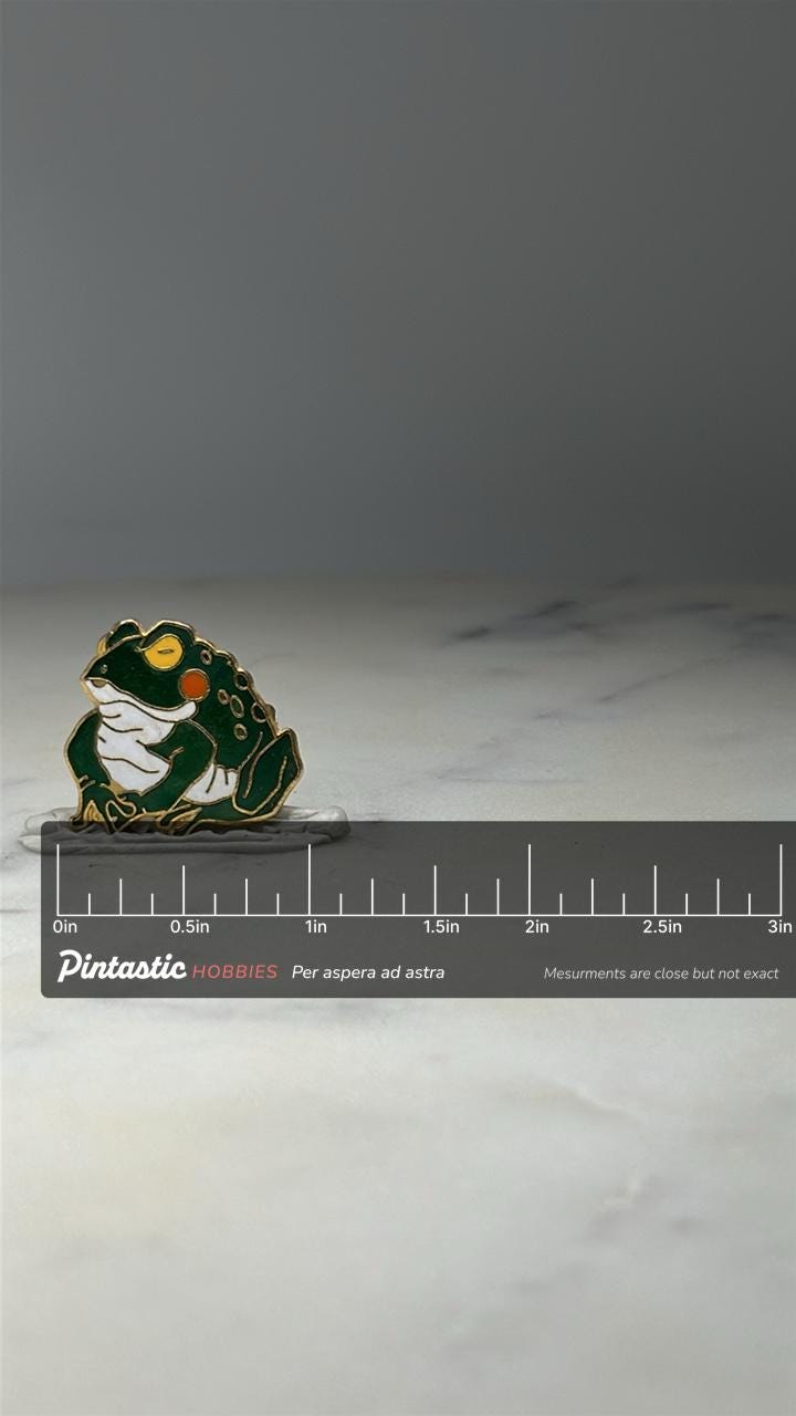 Green Frog Enamel Pin: Gold Tone Cloisonne - Nature Animal Accessory with ruler overlay for size reference