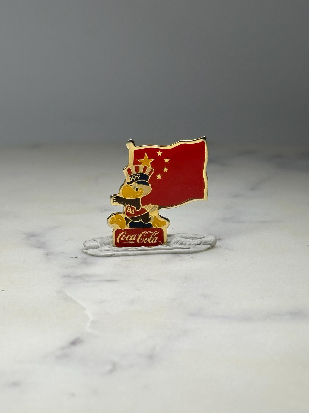 Coca Cola Olympic Bird Pin: Red Enamel - 1984 China Flag Accessory