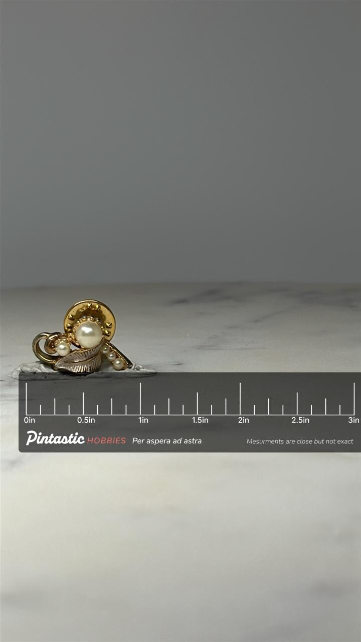 Vintage Faux Pearl Floral Lapel Pin: Gold Tone Botanical Spray Brooch – Elegant Leaf Design Pin with ruler overlay for size r